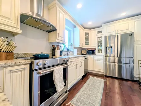 6833 North Lowell Avenue Lincolnwood IL 60712