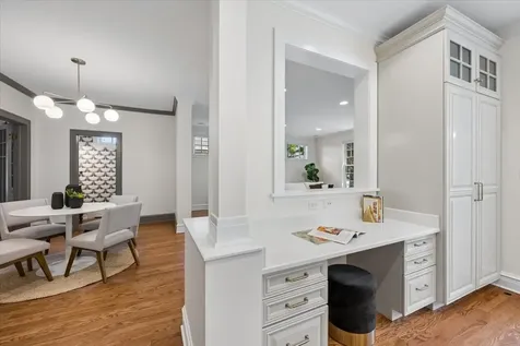 411 Lake Avenue Wilmette IL 60091