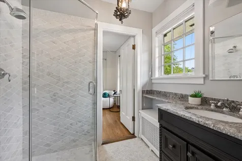 411 Lake Avenue Wilmette IL 60091