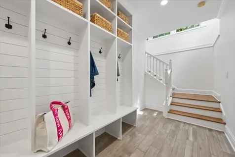411 Lake Avenue Wilmette IL 60091