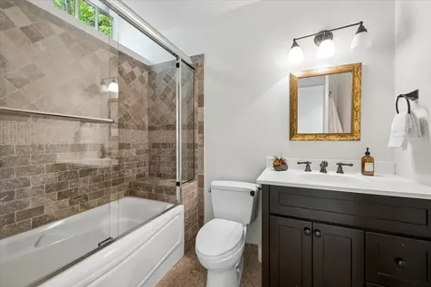 411 Lake Avenue Wilmette IL 60091