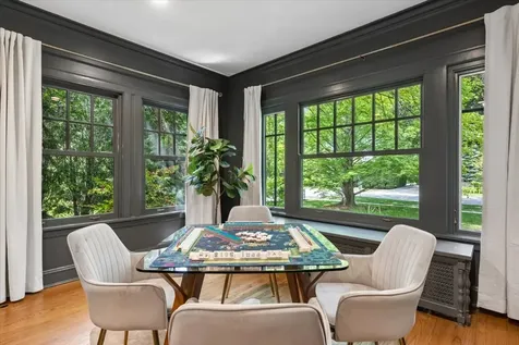 411 Lake Avenue Wilmette IL 60091