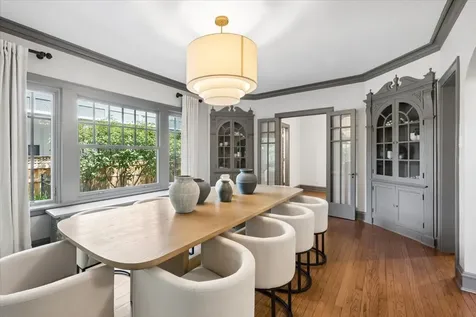 411 Lake Avenue Wilmette IL 60091