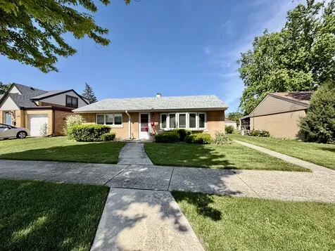 4138 Custer Avenue Brookfield IL 60513