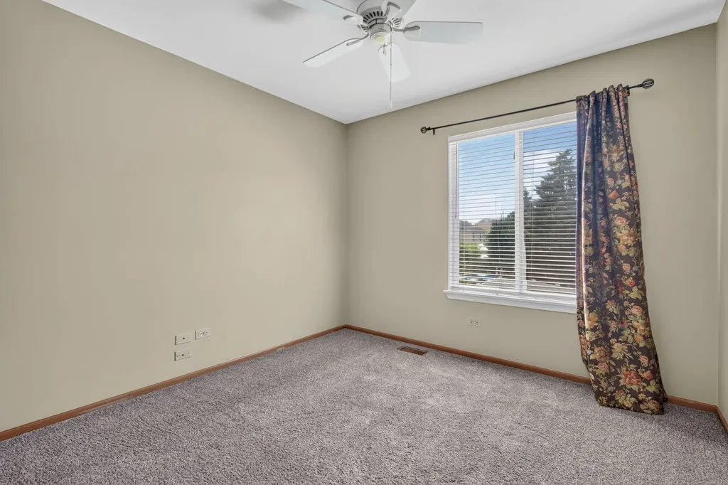667 Harvest Drive Bolingbrook IL 60490