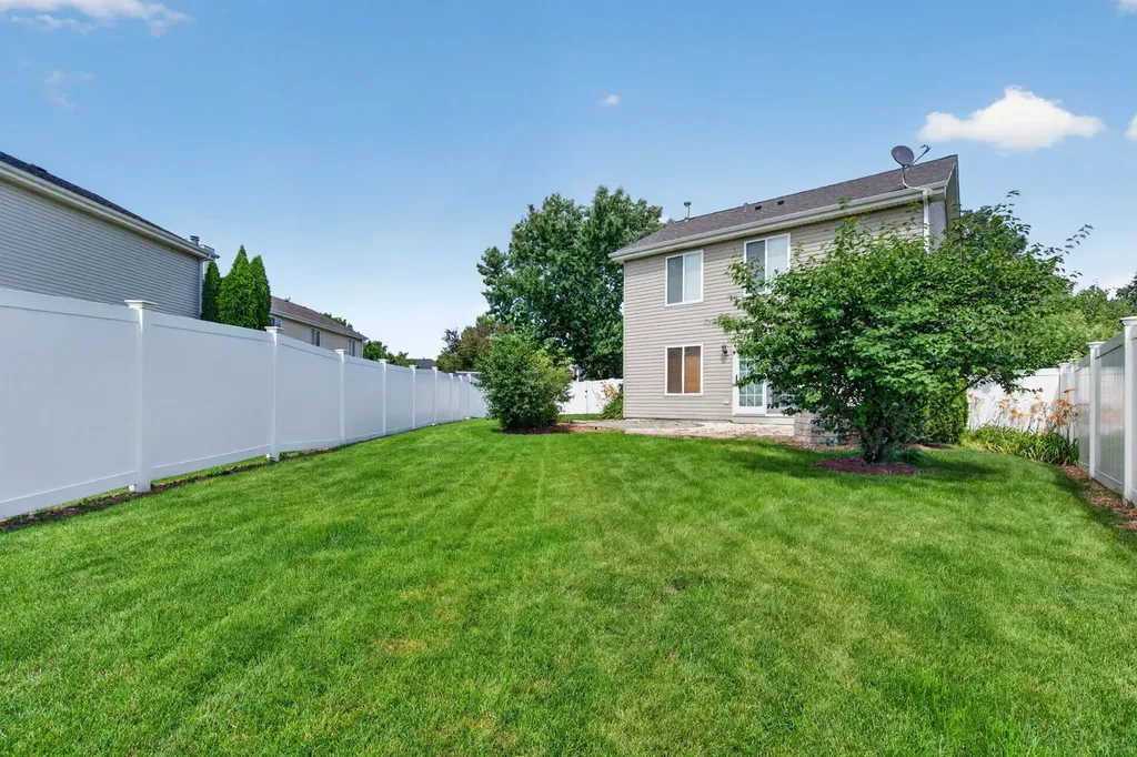 667 Harvest Drive Bolingbrook IL 60490