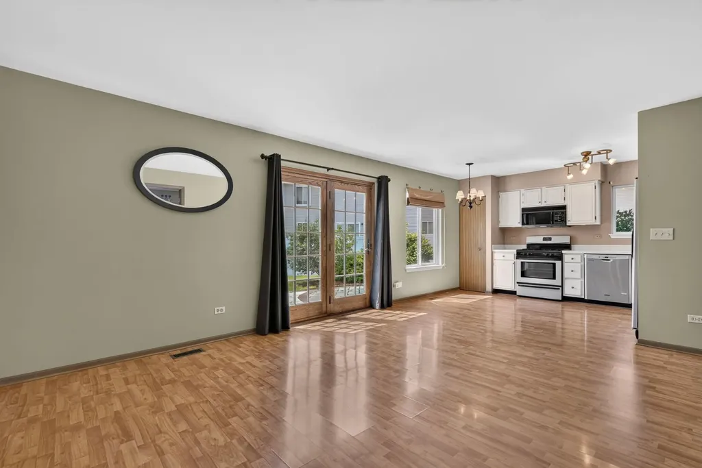 667 Harvest Drive Bolingbrook IL 60490