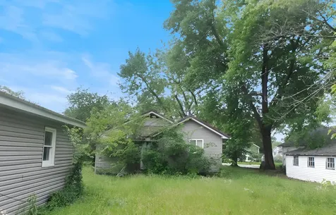 408 East Saint Petersburg Street Robinson IL 62454