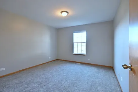 19 East Pineview Drive Round Lake Park IL 60073