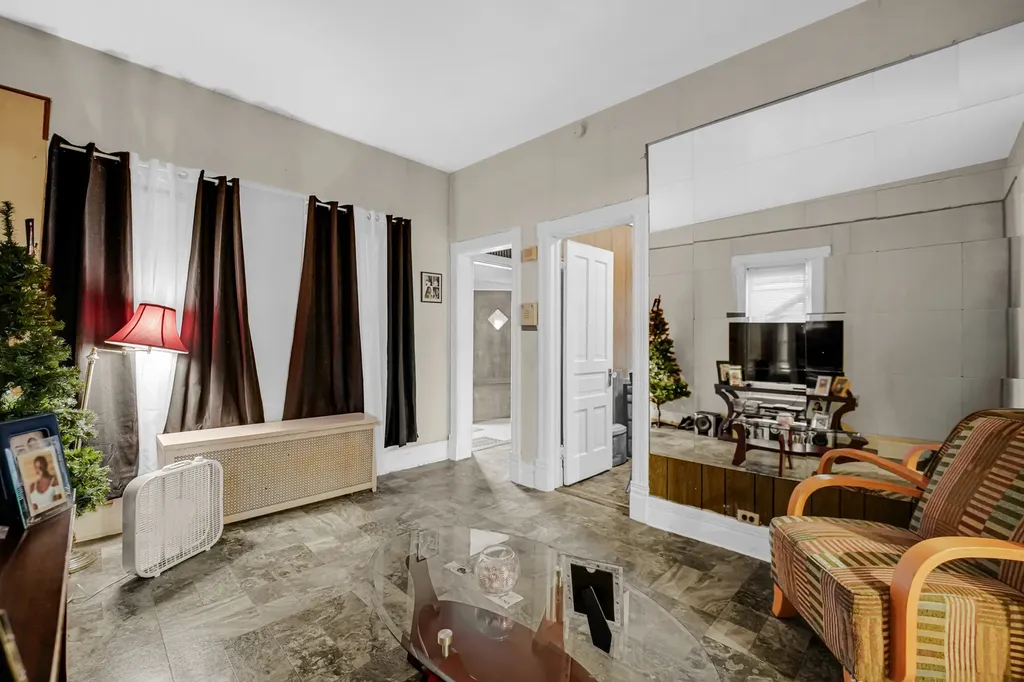 700 West 82nd Street Chicago IL 60620