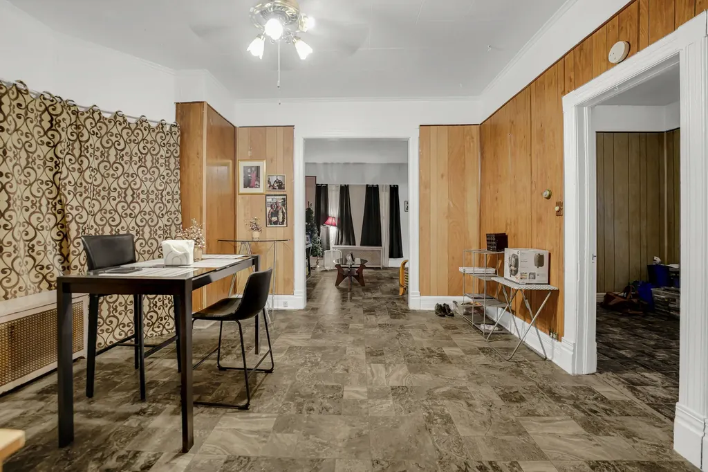 700 West 82nd Street Chicago IL 60620