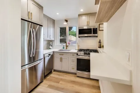 7530 West Devon Avenue Chicago IL 60631