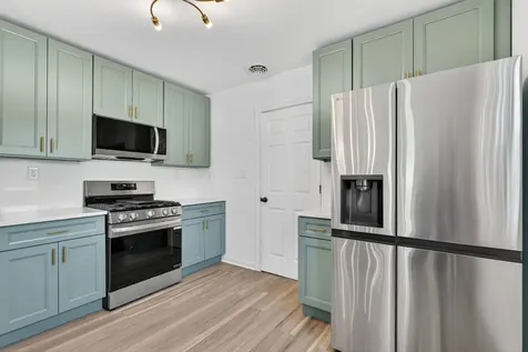 846 North 5th Avenue Kankakee IL 60901