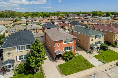 8312 West Summerdale Avenue Chicago IL 60656