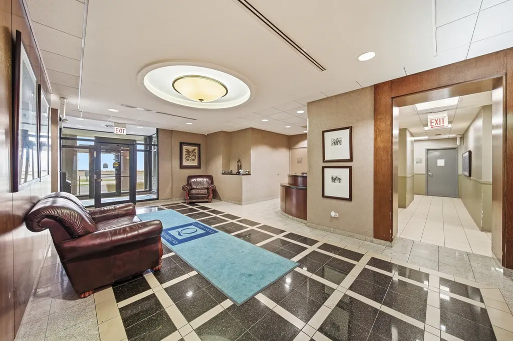 6700 South South Shore Drive Chicago IL 60649