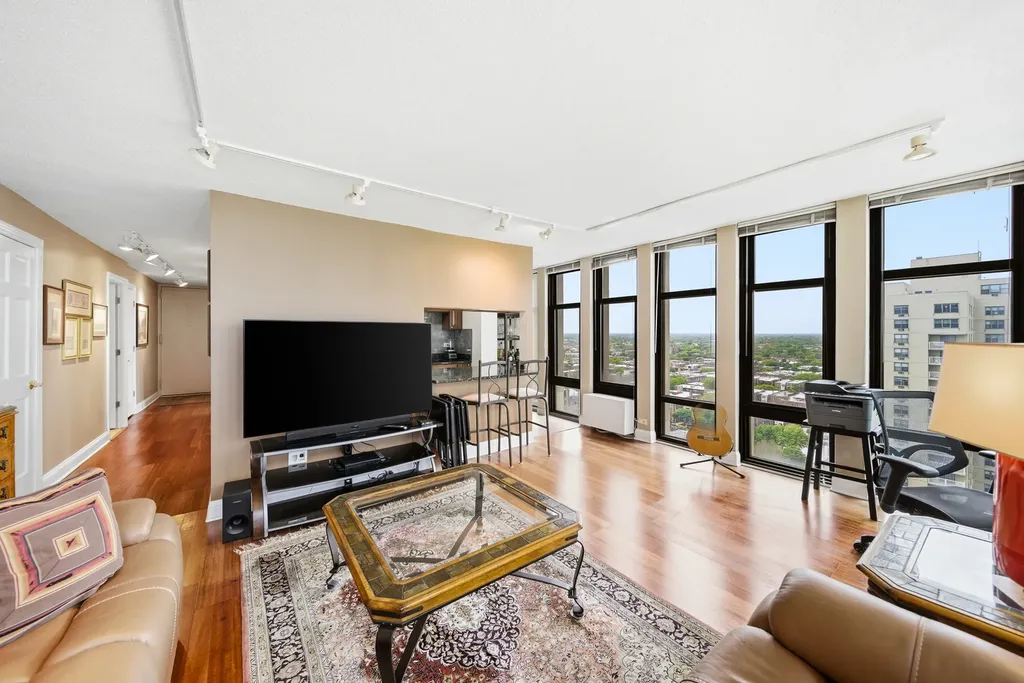 6700 South South Shore Drive Chicago IL 60649