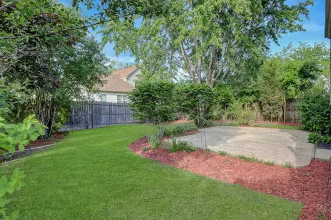 1161 Regent Drive Mundelein IL 60060