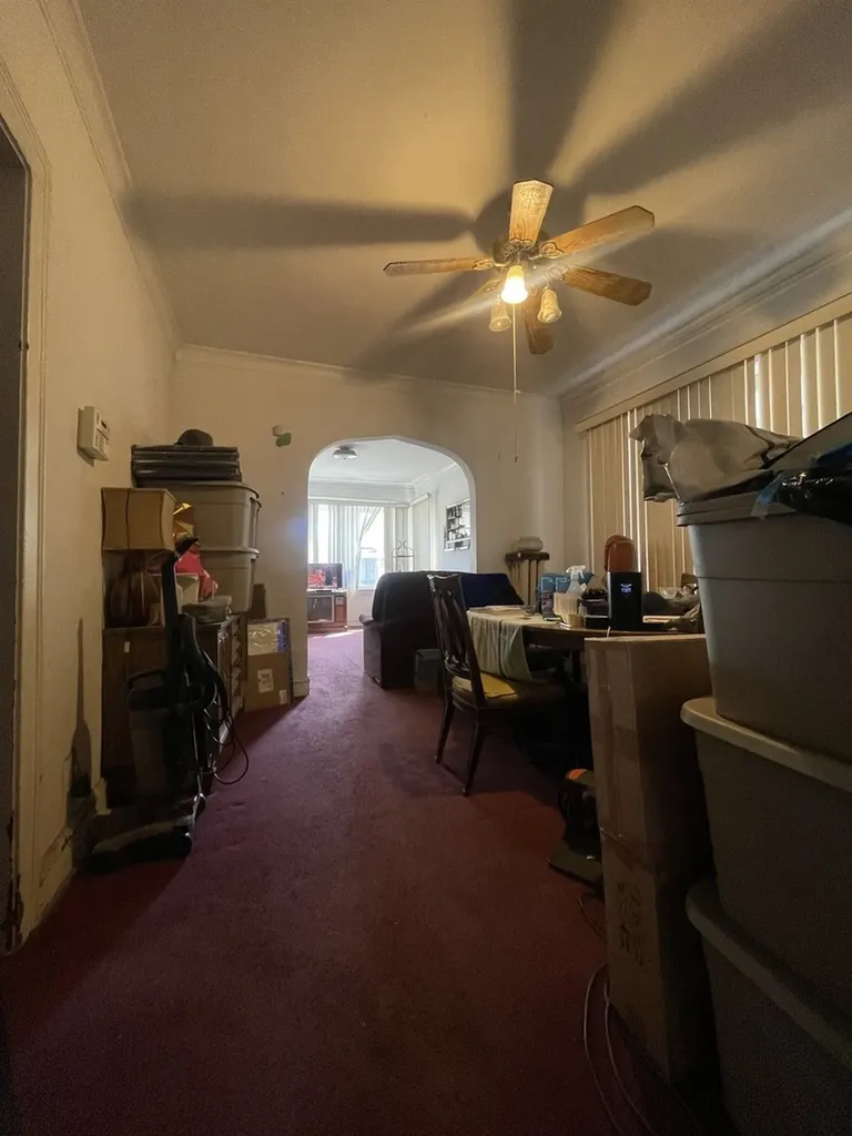 7706 South Saint Lawrence Avenue Chicago IL 60619