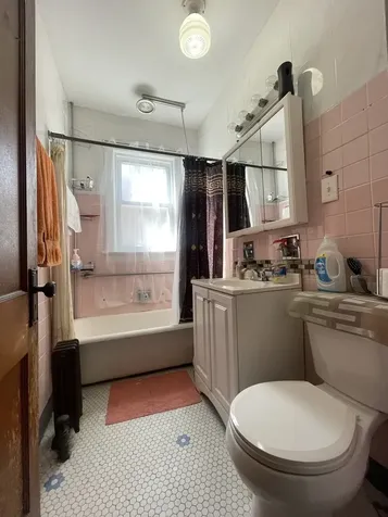 7706 South Saint Lawrence Avenue Chicago IL 60619