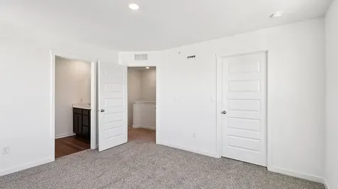 557 Yosemite Way Mundelein IL 60060