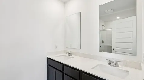 557 Yosemite Way Mundelein IL 60060