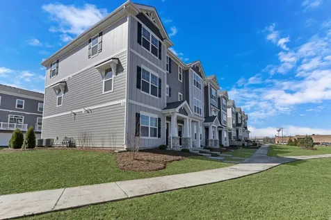 557 Yosemite Way Mundelein IL 60060