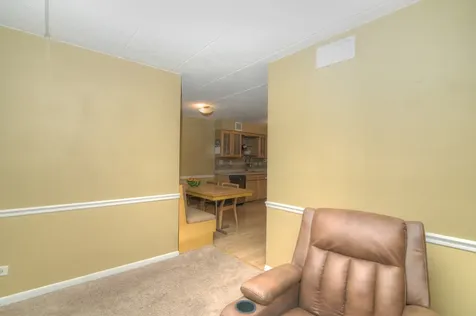 523 Timber Ridge Drive Carol Stream IL 60188