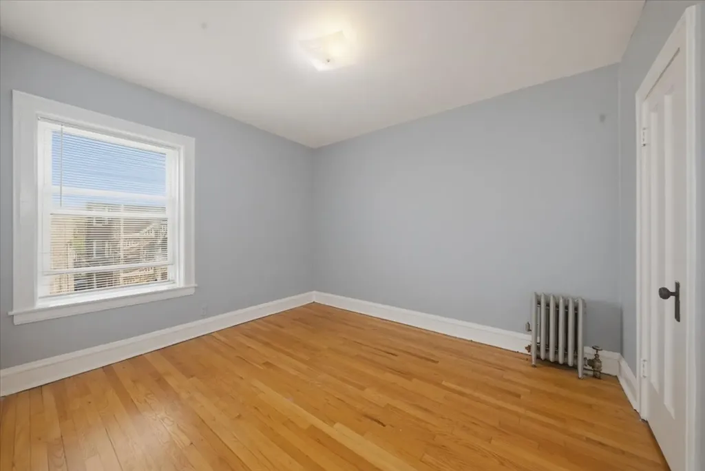 6343 North Oakley Avenue Chicago IL 60659