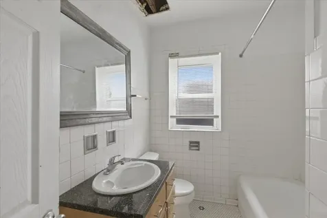 6343 North Oakley Avenue Chicago IL 60659