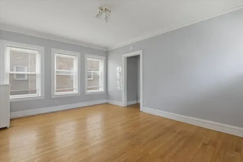 6343 North Oakley Avenue Chicago IL 60659