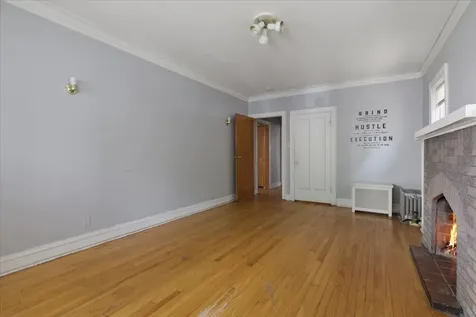 6343 North Oakley Avenue Chicago IL 60659