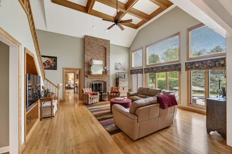 4N918 West Woods Drive St. Charles IL 60175