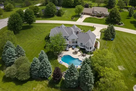 4N918 West Woods Drive St. Charles IL 60175