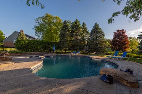 4N918 West Woods Drive St. Charles IL 60175