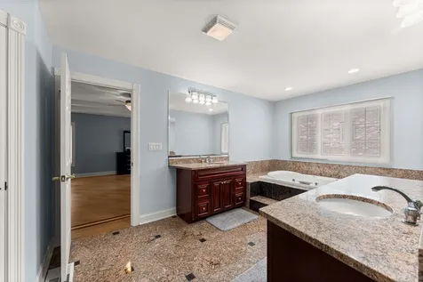 281 North Forest Drive Addison IL 60101