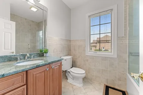 281 North Forest Drive Addison IL 60101