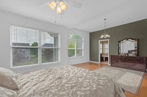 2324 Tracy Lane Algonquin IL 60102