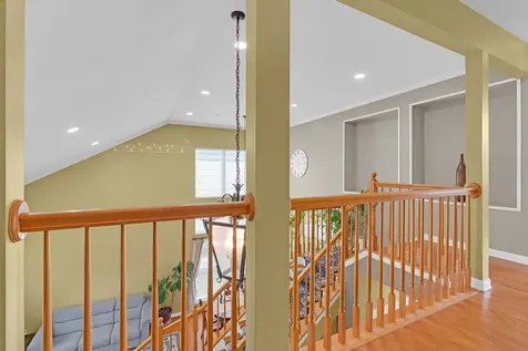 2324 Tracy Lane Algonquin IL 60102