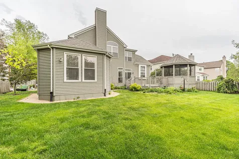 2324 Tracy Lane Algonquin IL 60102