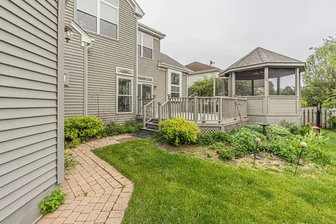 2324 Tracy Lane Algonquin IL 60102