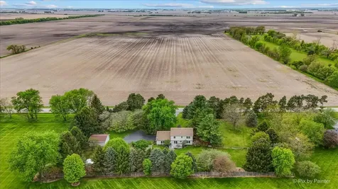 418 North Olbrich Road Harvard IL 60033