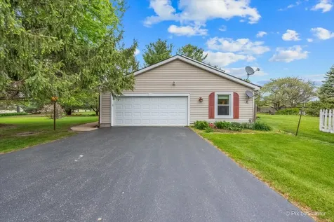 418 North Olbrich Road Harvard IL 60033