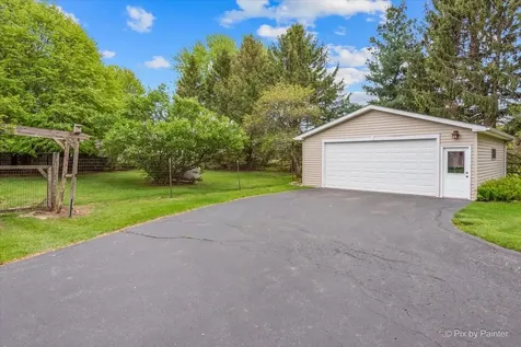 418 North Olbrich Road Harvard IL 60033
