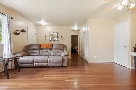 820 South Locust Street Pontiac IL 61764