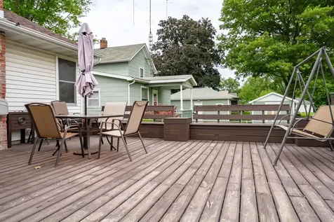 820 South Locust Street Pontiac IL 61764