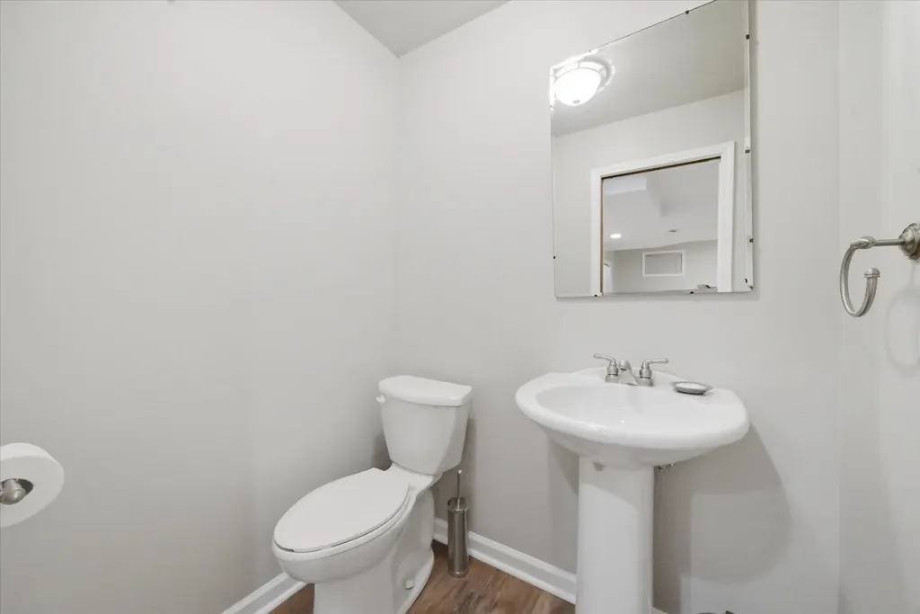 473 Delaware Circle Bolingbrook IL 60440