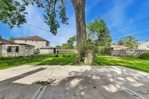 264 East Armitage Avenue Northlake IL 60164