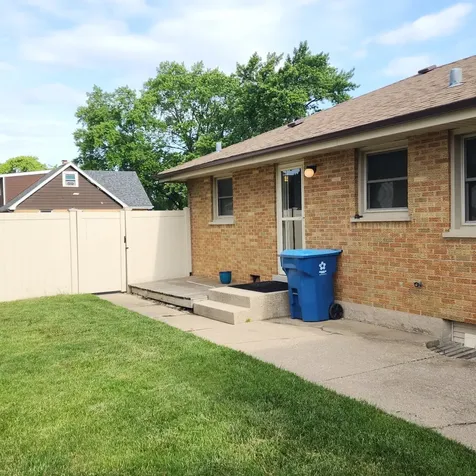 4609 West 115th Place Alsip IL 60803