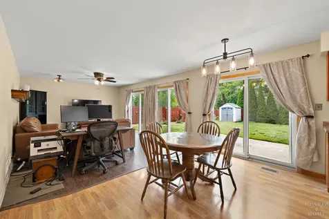 506 Old Hunt Road Fox River Grove IL 60021