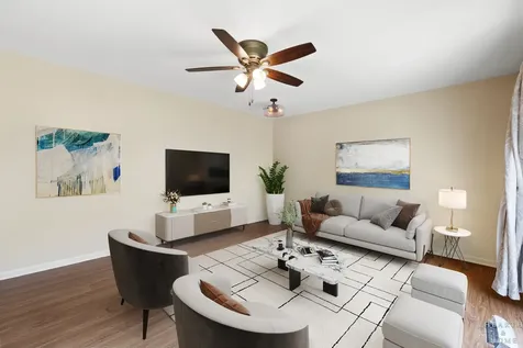 506 Old Hunt Road Fox River Grove IL 60021